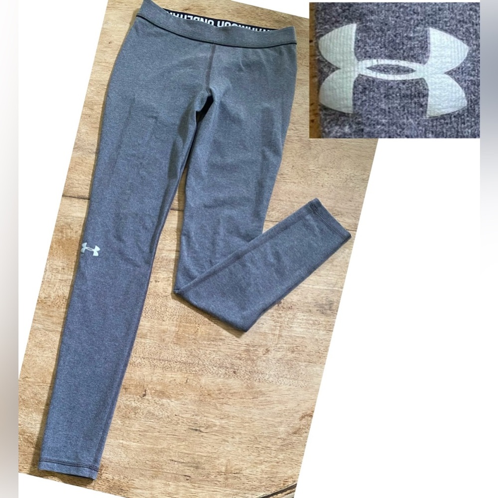 Under Armour‎ Women’s Size  (See Pics For Measurements) Gray Athletic Leggings